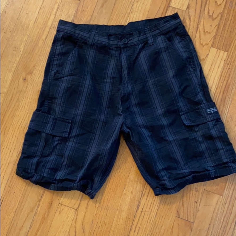 Wrangler cargo shorts